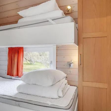 Ferienhaus Cozy In With Wifi